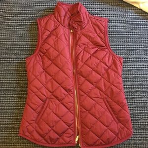 Old Navy Puffer Vest